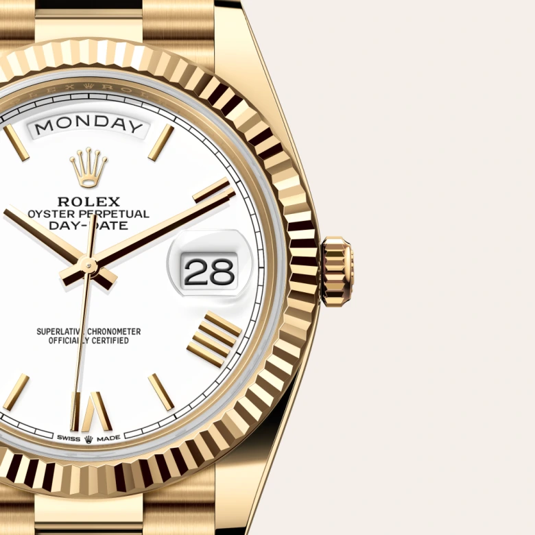 Rolex Day-Date 40 18 kt yellow gold, M228238-0042
